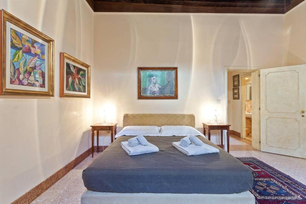 Doge Palace Luxury Apartment - Cannaregio เวนิส ภายนอก รูปภาพ